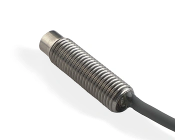 Indukční snímač M8 celokovový 30 mm kabel 2m PNP NO Sn = 2 mm