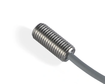 Indukční snímač M8 L=18 mm kabel 3m NPN NC Sn = 3 mm