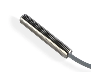 Induktiver Sensor M8 L=45 mm Kabel 2m PNP NO Sn = 4 mm
