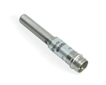 Induktiver Sensor M5 L=40 mm Stecker M8 NPN NO Sn = 1 mm