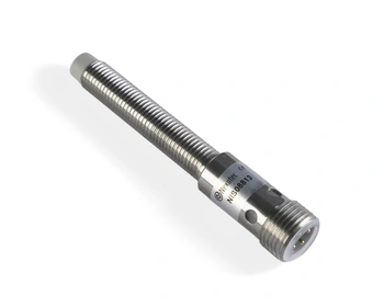 Induktiver Sensor M8 L=70 mm Stecker M12 PNP NO Sn = 2 mm