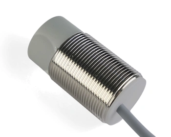 Induktiver Sensor M30 L=55 mm Kabel 2m NPN NC Sn = 40 mm