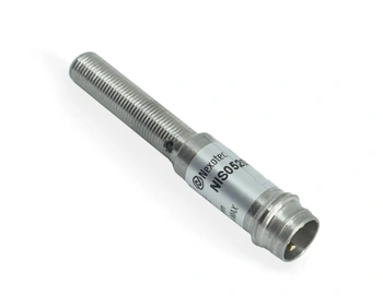 Induktiver Sensor M5 L=40 mm Stecker M8 NPN NC Sn = 0,8 mm