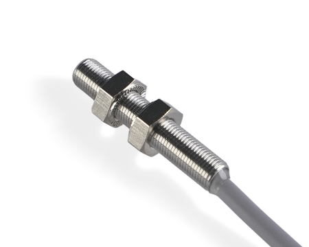 NIS05371 - 3 - Induktiver Sensor M5 L=30 mm Kabel 3m NPN NO Sn = 1 mm