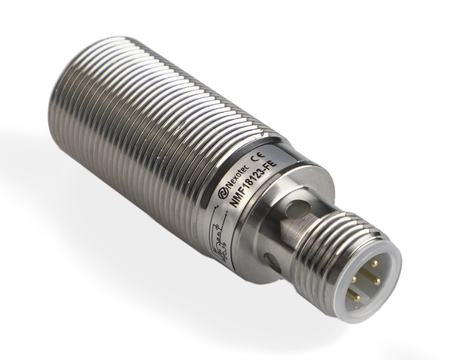 NMF18123-FE - 1 - Indukčný snímač M18 celokovový 48 mm konektor M12 PNP NO Sn = 5 mm FE