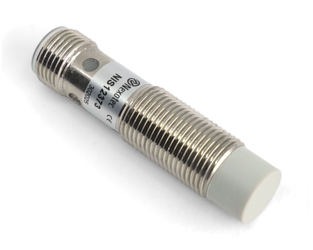 NIS12373 - 2 - Indukční snímač M12 L=50 mm konektor M12 PNP NO Sn = 12 mm