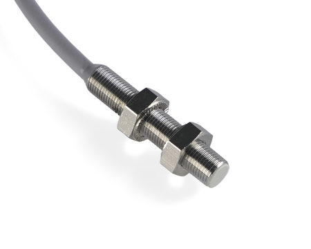 NIS05324 - 4 - Inductive sensor M5 25 mm cable 3m PNP NC Sn = 1,5 mm