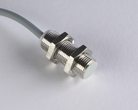 Induktív érzékelő M12 L=30 mm kábel 3m PNP NO Sn = 8 mm