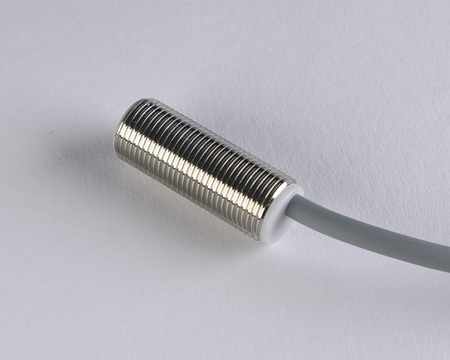 Czujnik indukcyjny M12 L=30 mm przewód 3m NPN NC Sn = 2 mm