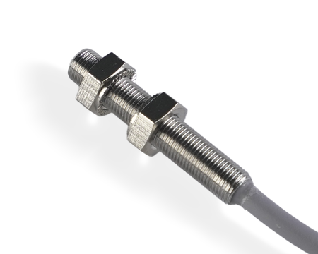 NIS05533 - 3 - Inductive sensor M5 28 mm cable 5m PNP NO Sn = 0,8 mm