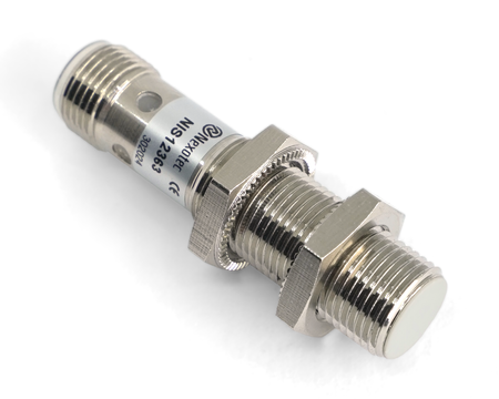 NIS12363 - 4 - Indukčný snímač M12 L=50 mm konektor M12 PNP NO Sn = 8 mm