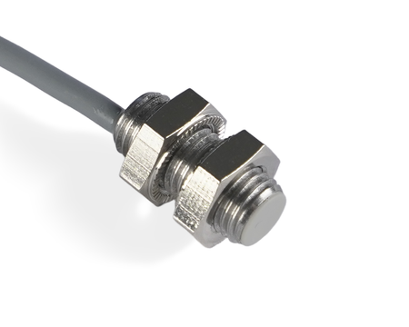 NIS08044-K3 - 4 - Inductive sensor M8 18 mm cable 3m PNP NC Sn = 3 mm