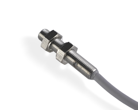NIS05501 - 3 - Inductive sensor M5 25 mm cable 5m NPN NO Sn = 0,8 mm