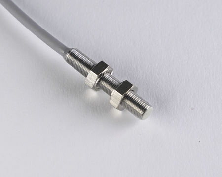 NIS05062 - Czujnik indukcyjny M5 30 mm przewód 2m NPN NC Sn = 0,8 mm
