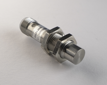 Czujnik indukcyjny M12 całometalowy 50 mm wtyczka M12 PNP NO Sn = 4 mm