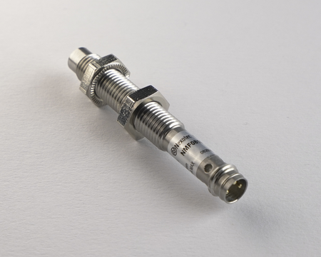 Czujnik indukcyjny M8 całometalowy 60 mm wtyk M8 PNP NO Sn = 3,5 mm