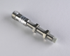 Indukčný snímač M8 L=70 mm konektor M12 PNP NO Sn = 2 mm