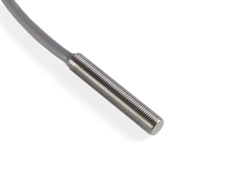 NIS05562 - 2 - Induktív érzékelő M5 L=30 mm kábel 5m NPN NC Sn = 0,8 mm