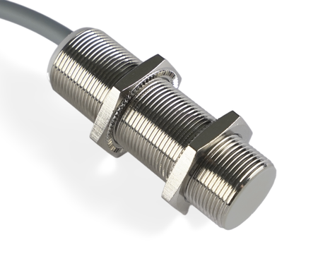 NIS18126-K2 - 4 - Induktív érzékelő M18 L=55 mm kábel 2m PNP NO & NC Sn = 8 mm