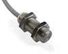NMF12063 - 4 - Czujnik indukcyjny M12 całometalowy 30 mm przewód 2m PNP NO Sn = 4 mm