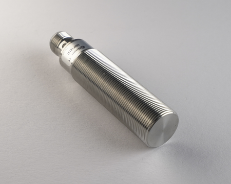 Inductive sensor M18 Metal face 79 mm connector M12 NPN NO Sn = 8 mm