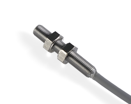NIS05093 - 3 - Induktív érzékelő M5 L=25 mm kábel 0,3 m csatlakozó M8 PNP NO Sn = 0,8 mm
