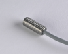 Czujnik indukcyjny M8 L=18 mm przewód 5m PNP NO Sn = 3 mm