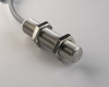 NMF12001 - 9 - Induktív érzékelő M12 teljes fém 50 mm kábel 2m NPN NO Sn = 2 mm