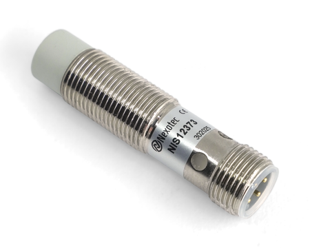 NIS12373 - 1 - Induktiver Sensor M12 L=50 mm Stecker M12 PNP NO Sn = 12 mm