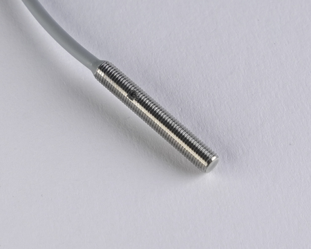 NIS04001 - 8 - Indukčný snímač M4 L=25 mm kábel 2m NPN NO Sn = 0,6 mm