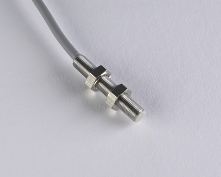 Inductive sensor M5 30 mm cable 0,3 m connector M8 NPN NC Sn = 0,8 mm