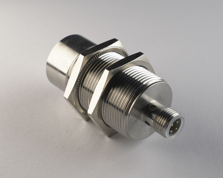 Czujnik indukcyjny M30 całometalowy 78 mm wtyczka M12 PNP NO Sn = 13 mm