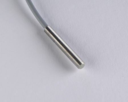 NIS04322 - 8 - Indukčný snímač M4 L=25 mm kábel 3m NPN NC Sn = 1 mm