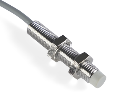 NIS08214-K3 - 4 - Inductive sensor M8 45 mm cable 3m PNP NC Sn = 2 mm