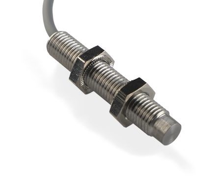 NMF08352 - 4 - Indukční snímač M8 celokovový 45 mm kabel 3m NPN NC Sn = 3,5 mm