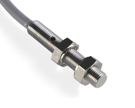 NIS05533 - 4 - Induktív érzékelő M5 L=28 mm kábel 5m PNP NO Sn = 0,8 mm
