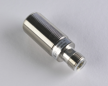 Induktív érzékelő M18 L=48 mm csatlakozó M12 PNP NO Sn = 8 mm