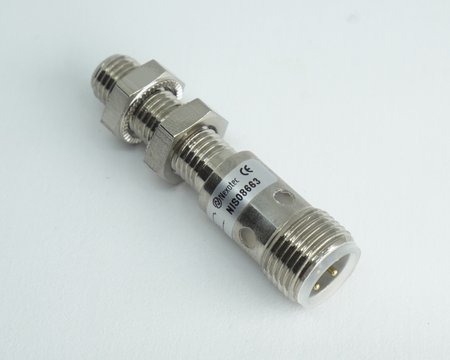 Induktiver Sensor M8 L=45 mm Stecker M12 PNP NO Sn = 4 mm