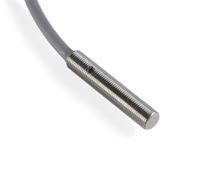 NIS05324 - 2 - Czujnik indukcyjny M5 L=25 mm przewód 3m PNP NC Sn = 1,5 mm