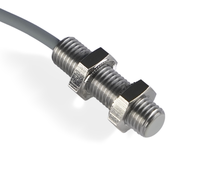 NIS08144-K2 - 4 - Indukční snímač M8 L=30 mm kabel 2m PNP NC Sn = 3 mm