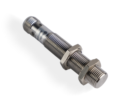 NMF12144 - 4 - Czujnik indukcyjny M12 całometalowy 68 mm wtyczka M12 PNP NC Sn = 4 mm