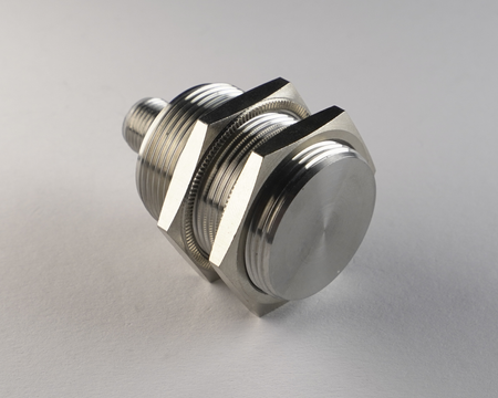 Czujnik indukcyjny M30 całometalowy 48 mm wtyczka M12 PNP NO Sn = 10 mm