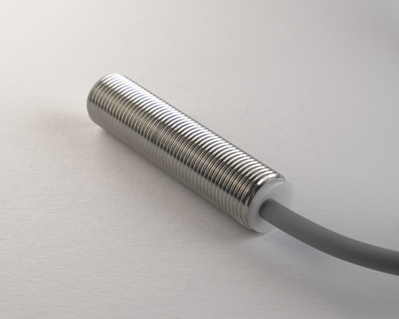 Inductive sensor M12 Metal face 50 mm cable 3m PNP NO Sn = 4 mm