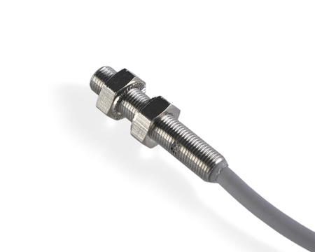 NIS05503 - 3 - Indukčný snímač M5 L=25 mm kábel 5m PNP NO Sn = 0,8 mm