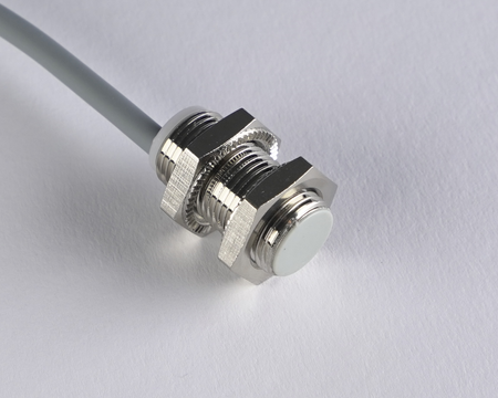 Inductive sensor M12 22 mm cable 2m NPN NO Sn = 6 mm
