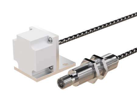Inductive sensor square Q8 length 60 mm Connector M8 PNP NO & NC & NC Sn = 3 mm sensing center