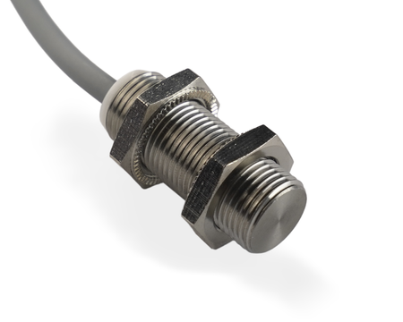 NMF12064 - 4 - Indukčný snímač M12 celokovový 30 mm kábel 2m PNP NC Sn = 4 mm