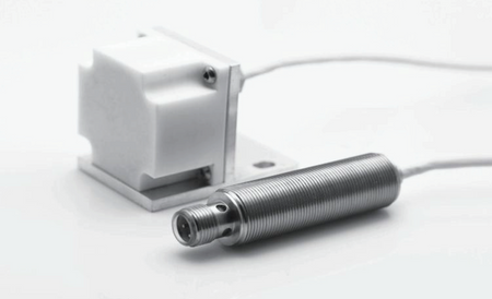Indukční snímač vysokoteplotní Q40 kabel 15m PNP NO&NC Sn = 25 mm Tmax = 250 stupňů