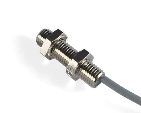 NIS08161-K3 - 3 - Czujnik indukcyjny M8 L=30 mm przewód 3m NPN NO Sn = 4 mm