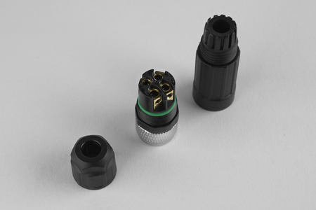 P8-4S - 7 - Buchse M8 4-pin gerade – Steckverbinder für Sensoren und Industrieautomation